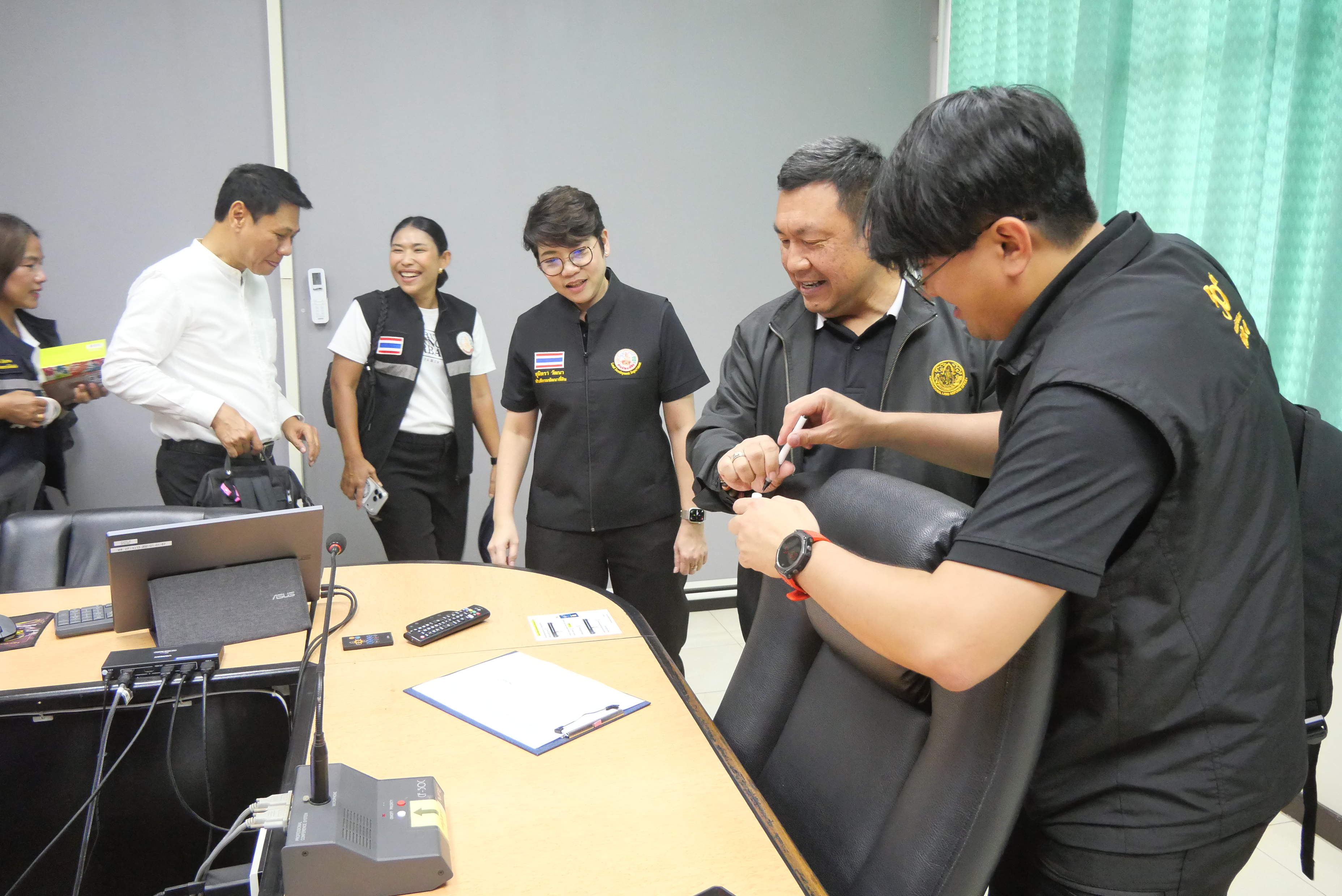 title - เลขาธิการ ส.ป.ก. ร่วมคณะ กษ. เตรียมสนับสนุนข้อมูลการประชุม ครม.สัญจร 1/2569 ณ จังหวัดสงขลา 